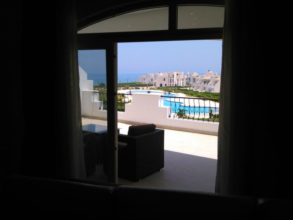 Three-Bedroom Apartment At Louly Beach Resort Ain Soukhna Pokoj fotografie